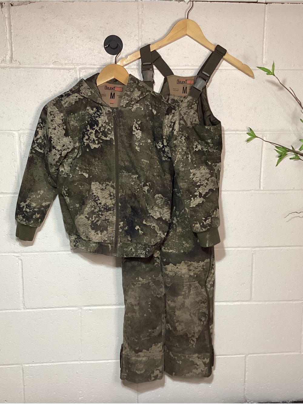 Kids Hunting Camo Overalls & Jacket Set | Great Condition
